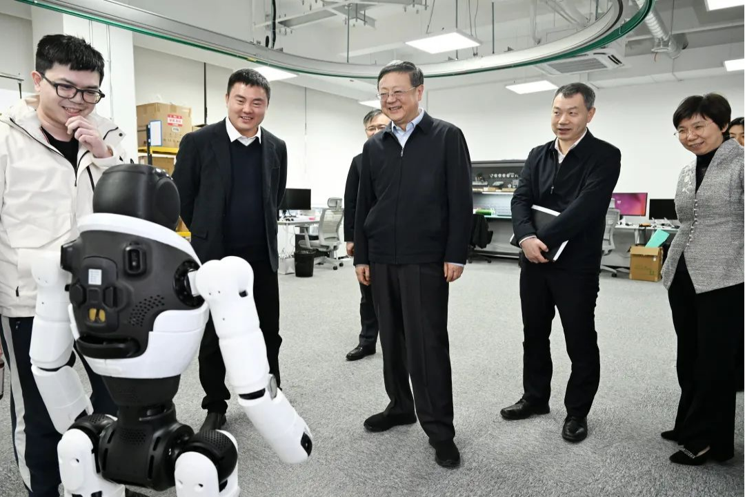 上海市委书记陈吉宁专题调研意昂4机器人
